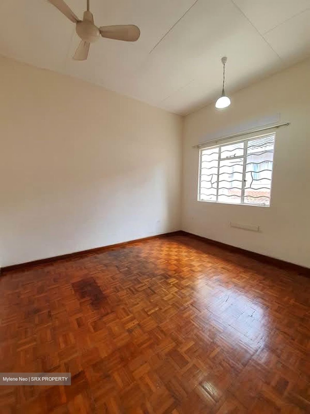 Thomson Garden Estate (D20), Terrace #588126531